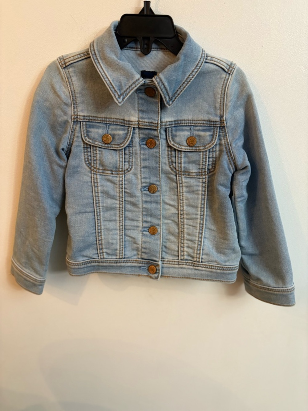 4/30$ GAP Light Blue Kids' Denim Jean Jacket 4 years